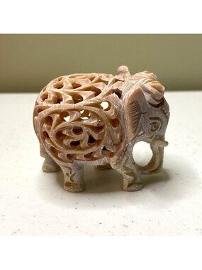 Carved Elephant Statue Figurine Mother Elephant with Baby Elephant Inside figure
